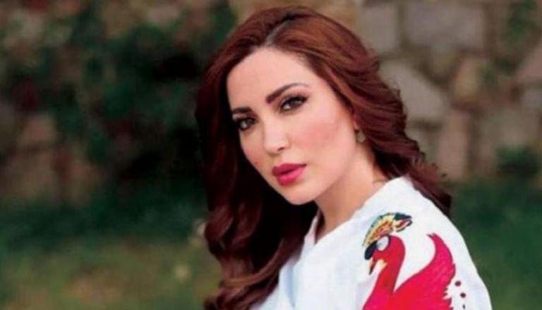 الفنانة السورية نسرين طافش