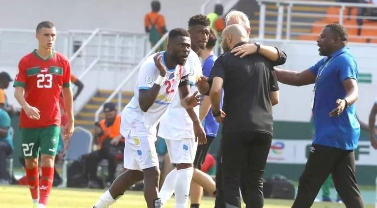 وليد الركراكي وليد الركراكي مدرب منتخب المغرب