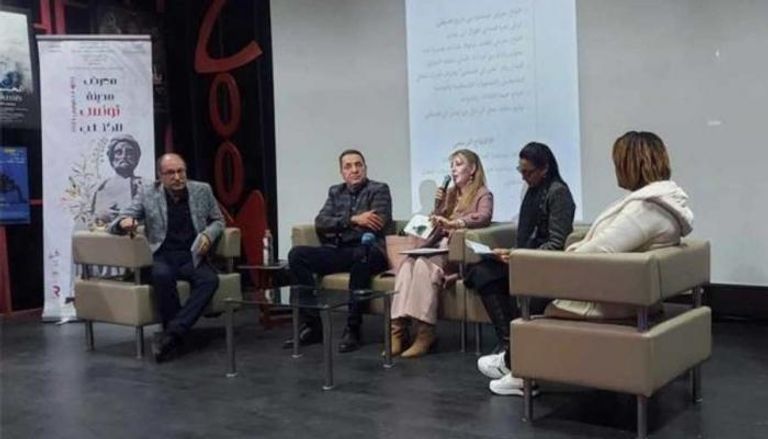 صورة للمؤتمر الصحفي لمعرض تونس للكتاب