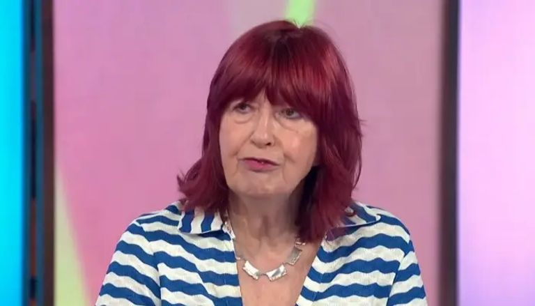 جانيت ستريت نجمة Loose Women تغيب عن الشاشة جانيت ستريت نجمة Loose Women تغيب عن الشاشة