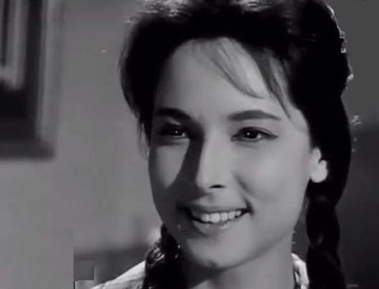 الفنانة مديحة سالم