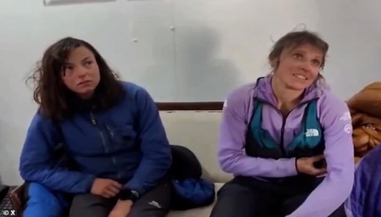 العثور على متسلقة الجبال البريطانية فاي مانرز وميشيل دفوراك صديقتها الأمريكية