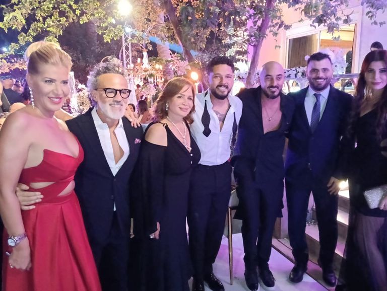 محمود شاهين وزوجته