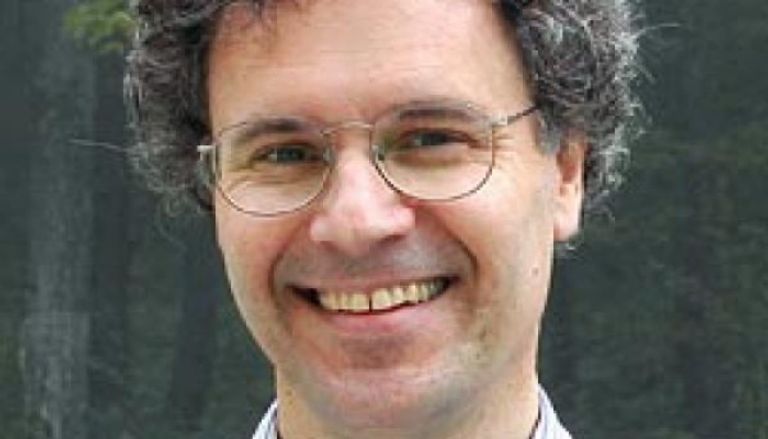 فيكتور أمبروس الحاصل على جائزة نوبل في الطب الفائزان بجائزة نوبل للطب 2024