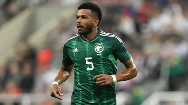 علي البليهي روبرتو مانشيني مدرب المنتخب السعودي
