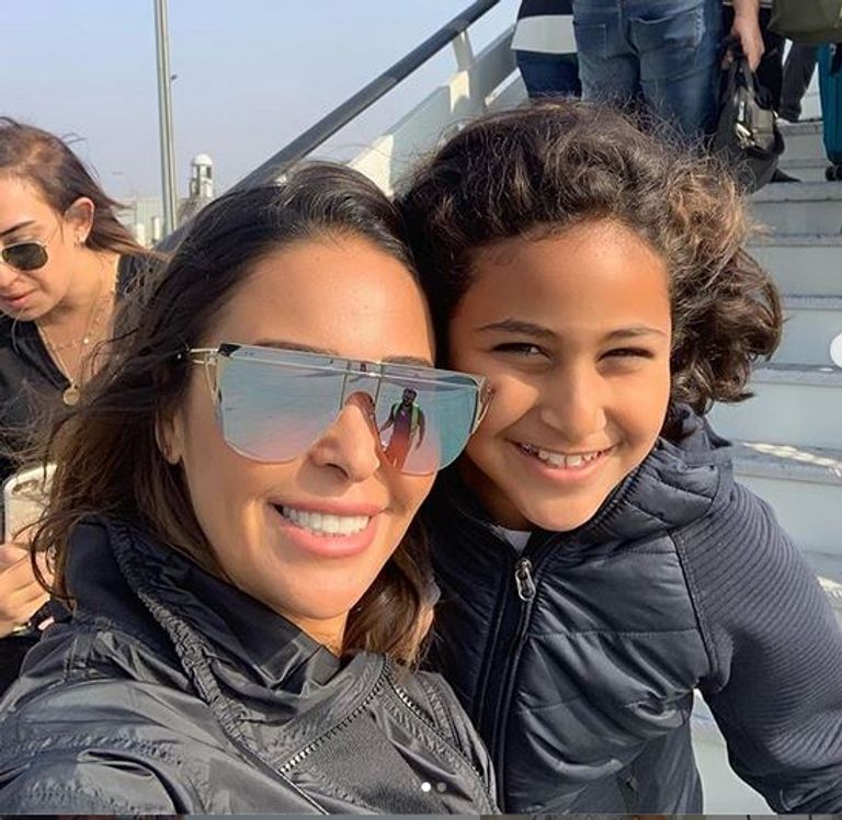 داليا البحيري وابنتها