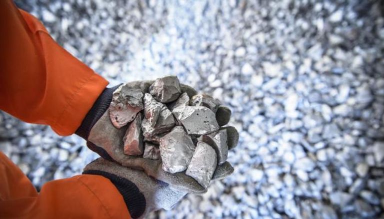 معدن التيتانيوم 