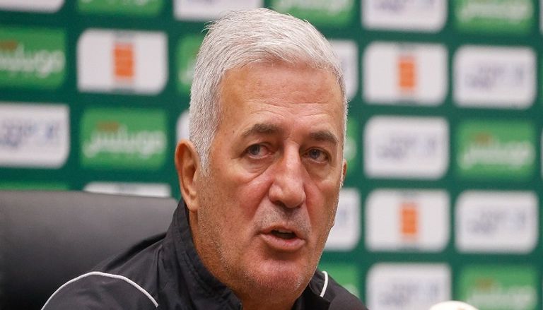 فلاديمير بيتكوفيتش فلاديمير بيتكوفيتش، مدرب منتخب الجزائر