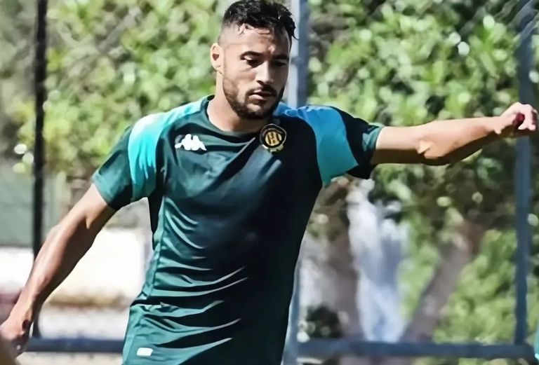 يوسف بلايلي يوسف بلايلي، نجم منتخب الجزائر
