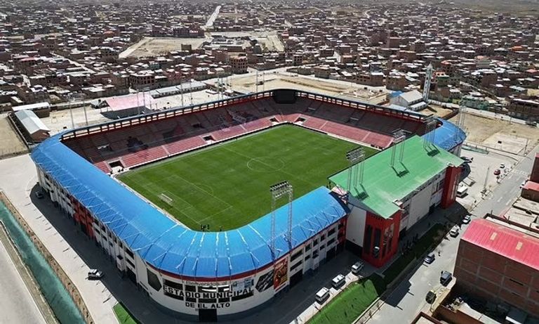 ملعب منتخب بوليفيا مباراة بوليفيا وكولومبيا