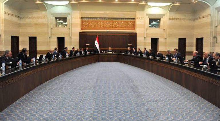 أوراق نقدية فئة 2000 ليرة سورية - أرشيفية