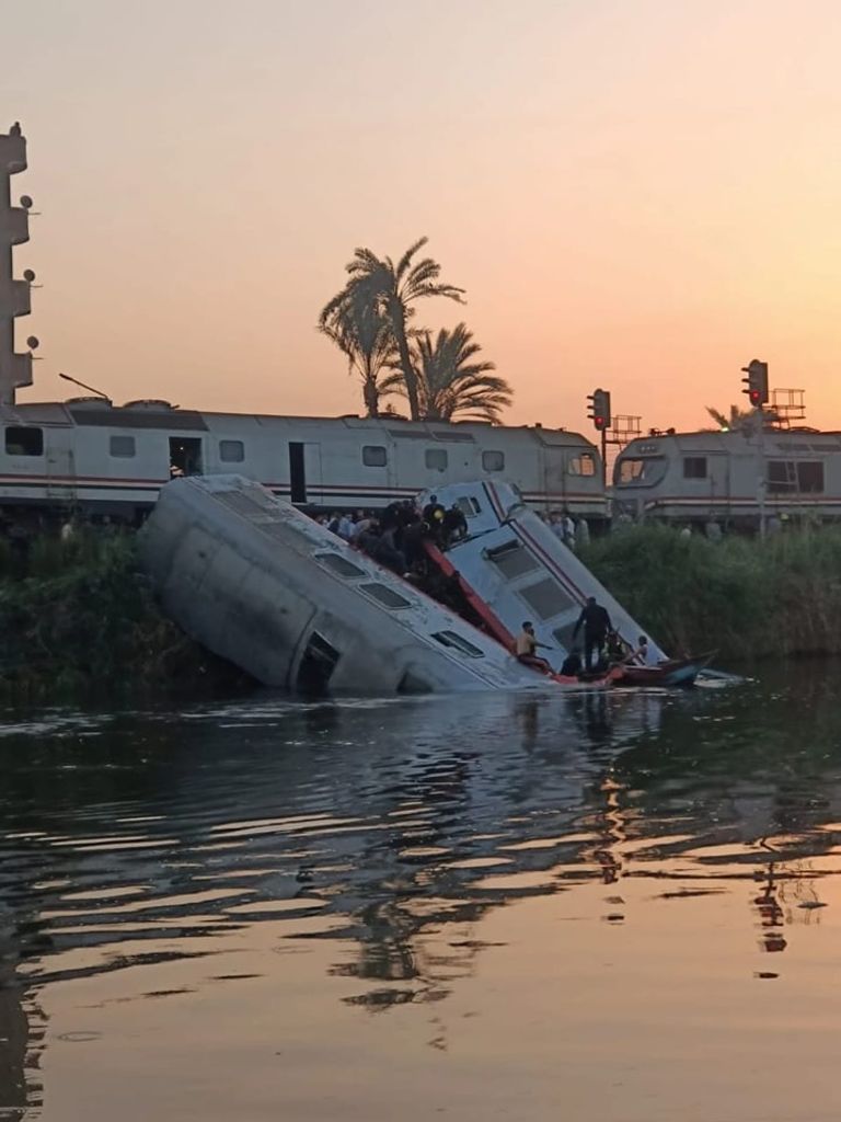 قطار المنيا في ترعة الإبراهيمية