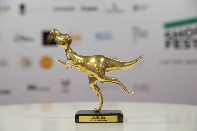 الممثلة إيفا سيفا