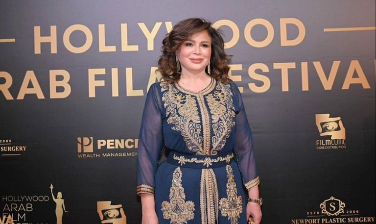 إلهام صفي الدين في حفل زفاف ابن خالها محمود شاهين