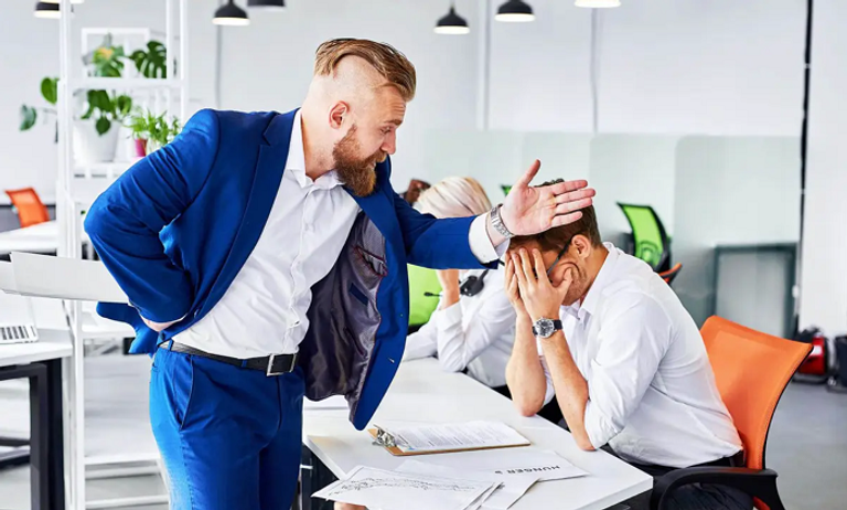 رؤية الصورة كاملة شرط لاتخاذ قرار صائب