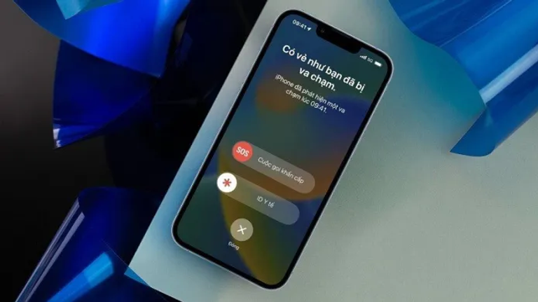 ميزة إدارة اكتشاف الاصطدام أحد مميزات آيفون
