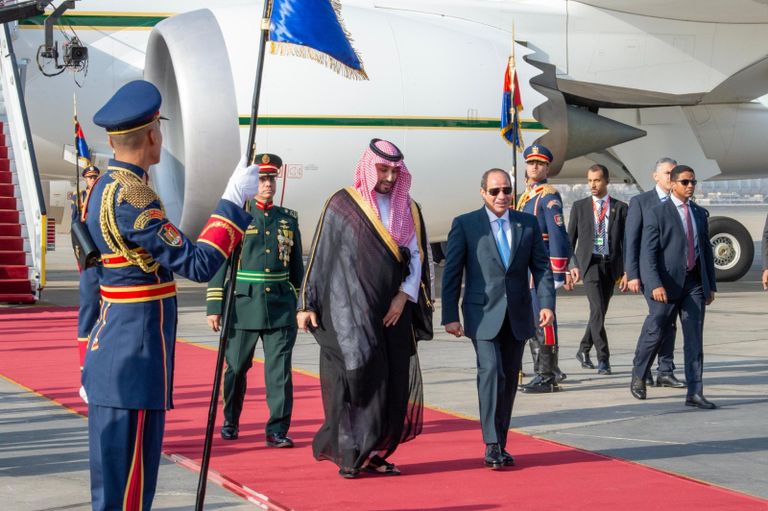 السيسي يستقبل ولي العهد السعودي