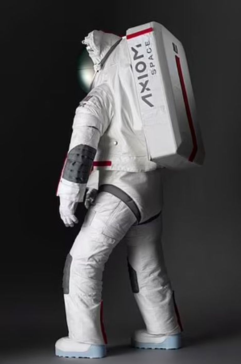 البدلة الجديدة