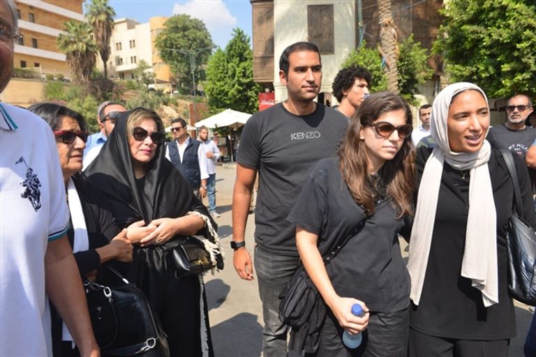 ملك قورة في جنازة جدتها