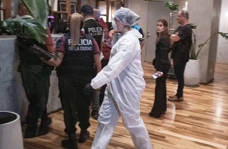  المغني الشهير ليام باين قبل الحادث