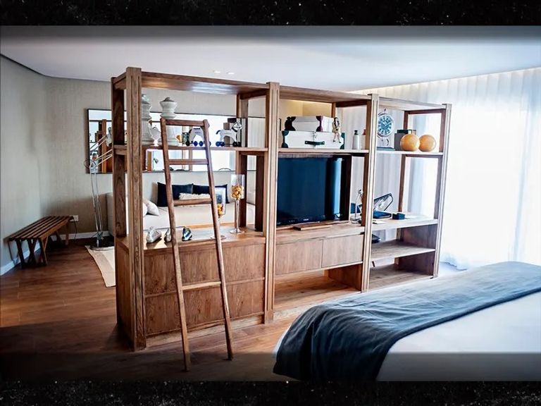 المغني ليام باين