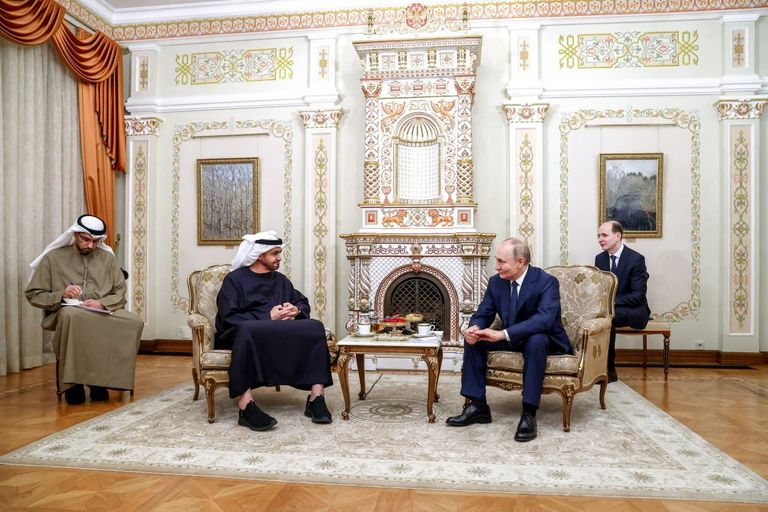الشيخ محمد بن زايد آل نهيان والرئيس الروسي بوتين