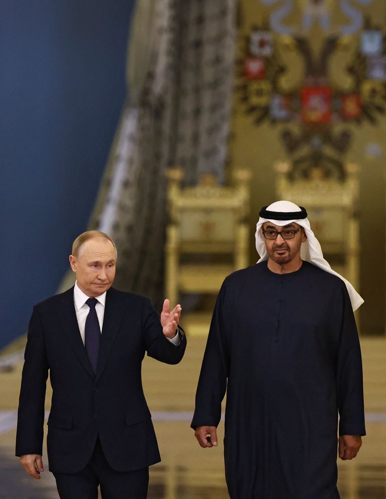 الشيخ محمد بن زايد آل نهيان والرئيس الروسي فلاديمير بوتين