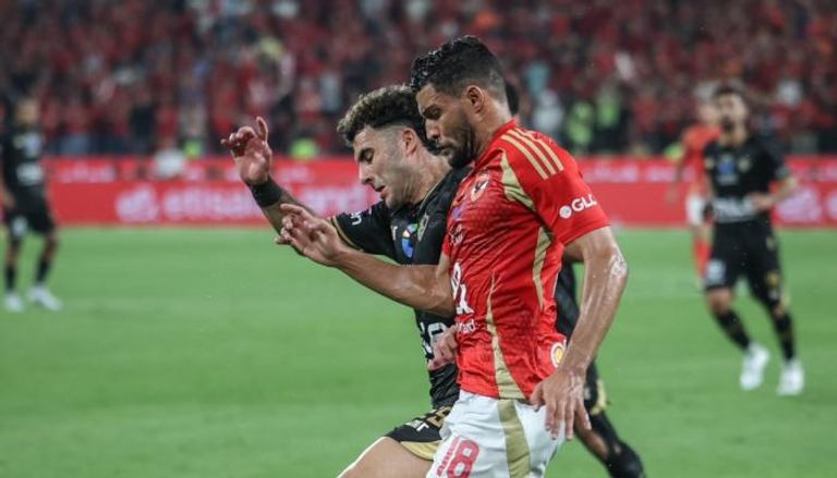 الأهلي والزمالك في نهائي السوبر المصري