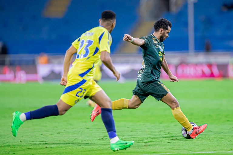 الخلود ضد النصر النصر ضد الخلود في الدوري السعودي