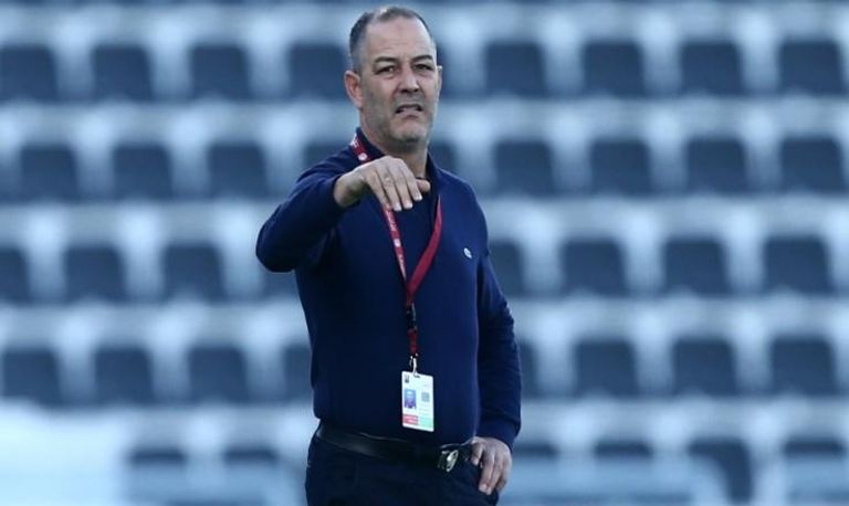 قيس اليعقوبي قيس اليعقوبي المدرب المؤقت لمنتخب تونس
