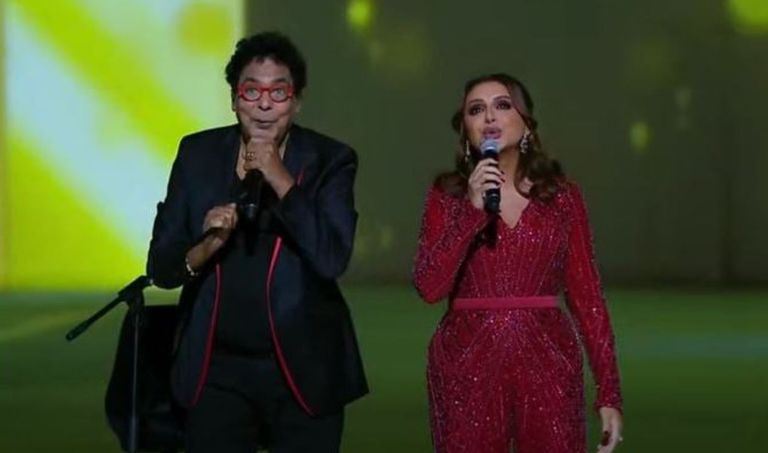 ويجز  في الحفل