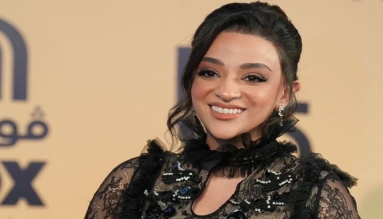 الفنانة السعودية خيرية أبولبن