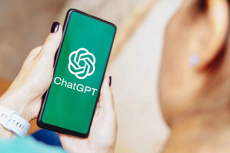 ChatGPT تطبيقات وبرامج الذكاء الاصطناعي التوليدي