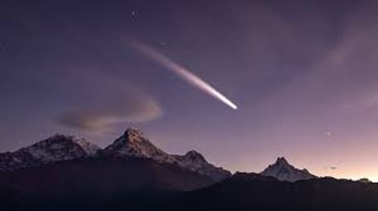 الشمس تكتب شهادة وفاة المذنب (أطلس) C/2024 S1