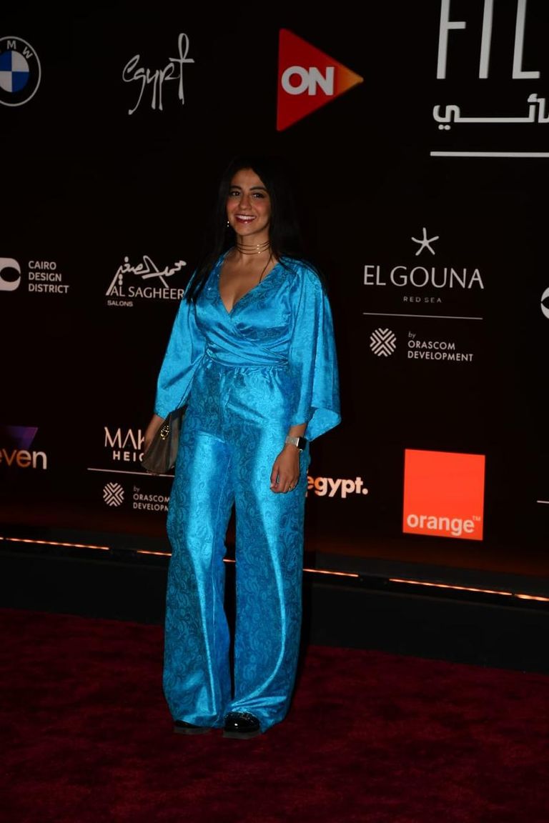 فساتين ساتان في مهرجان الجونة