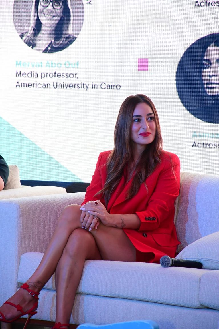 أمينة خليل وعلى قاسم وأسماء جلال