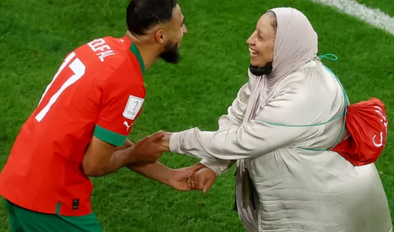 سفيان بوفال سفيان بوفال نجم منتخب المغرب