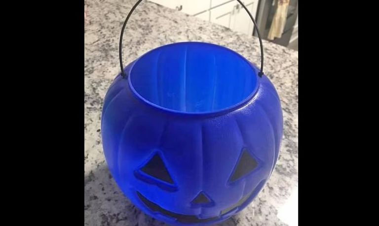 الهالوين دعوة لدعم الأطفال مرضى التوحد