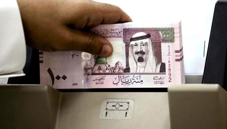 أوراق نقدية 100 ريال سعودي 