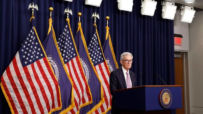 دونالد ترامب وكامالا هاريس