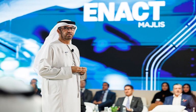 الشيخ خالد بن محمد بن زايد مع القادة العالميين