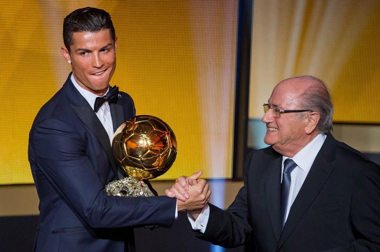 كريستيانو رونالدو والكرة الذهبية 2014 لامين يامال نجم برشلونة الواعد