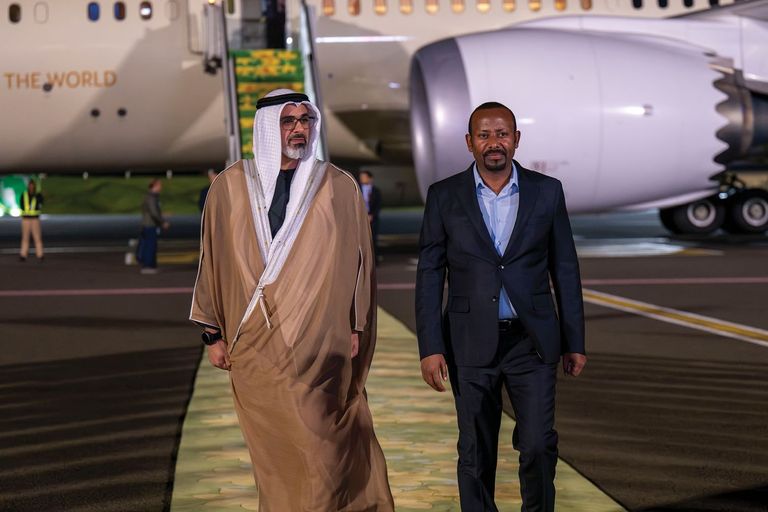 الشيخ خالد بن محمد بن زايد آل نهيان والدكتور آبي أحمد رئيس وزراء إثيوبيا