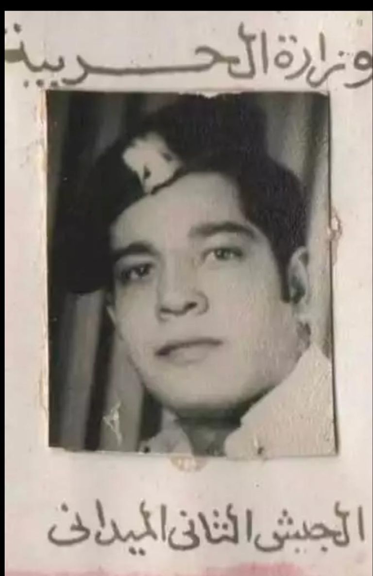 زعلول وهبة بين زملائه