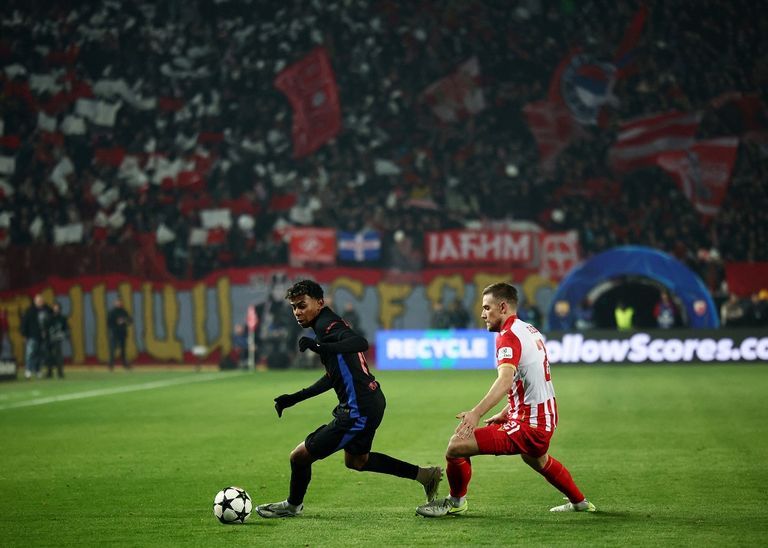 تيمي إلشينك في مباراة النجم الأحمر وبرشلونة