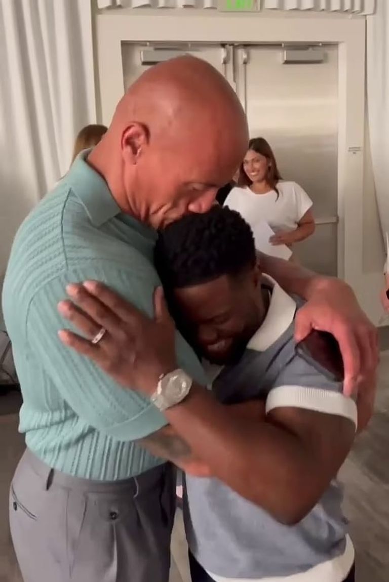 دواين جونسون وكيفن هارت