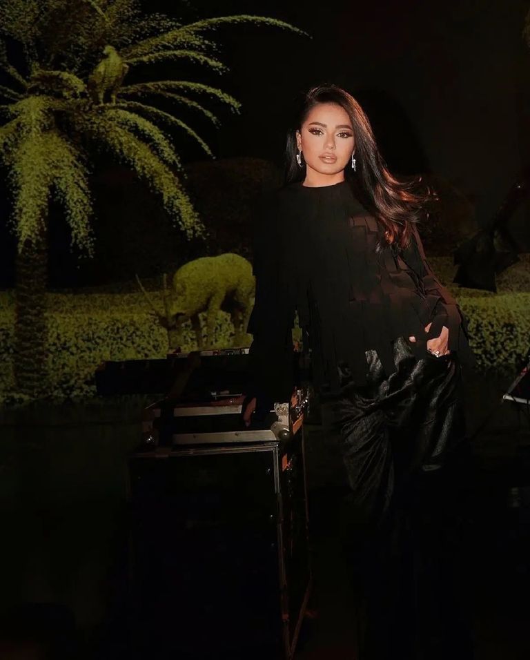 المغنية العراقية رحمة رياض