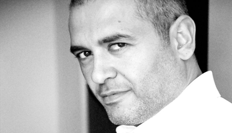 مصمم الأزياء العالمي إيلي صعب