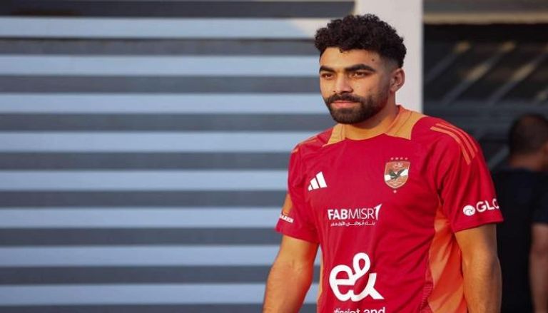 خالد عبدالفتاح لاعب الأهلي