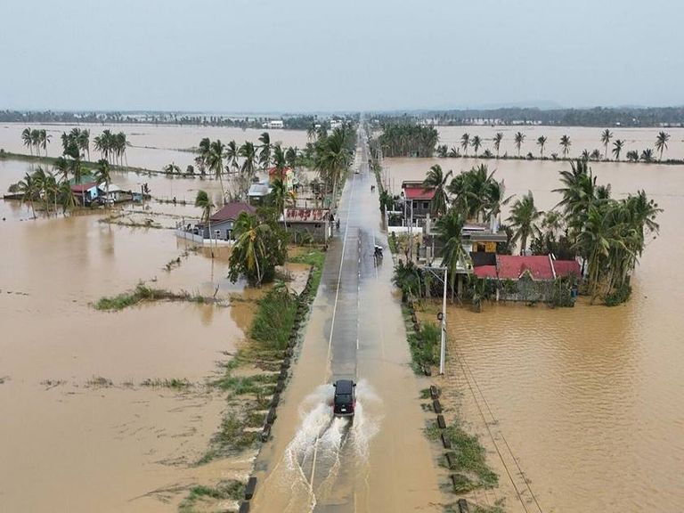 تبعات إعصار الفلبين